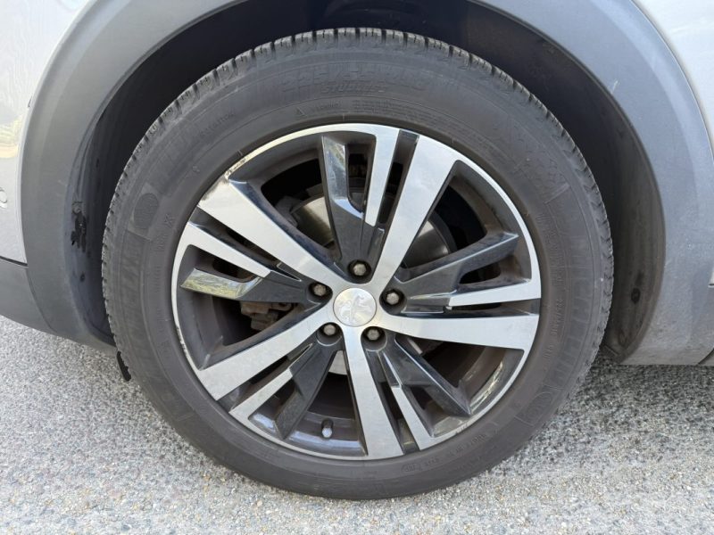 PEUGEOT 3008 120cv ACTIVE BUSINESS