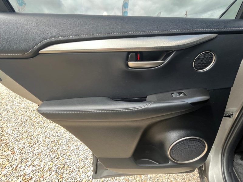 LEXUS NX300H AWD Luxe Pack Sécurité 02/2017