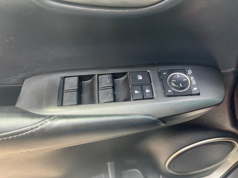 LEXUS NX300H AWD Luxe Pack Sécurité 02/2017