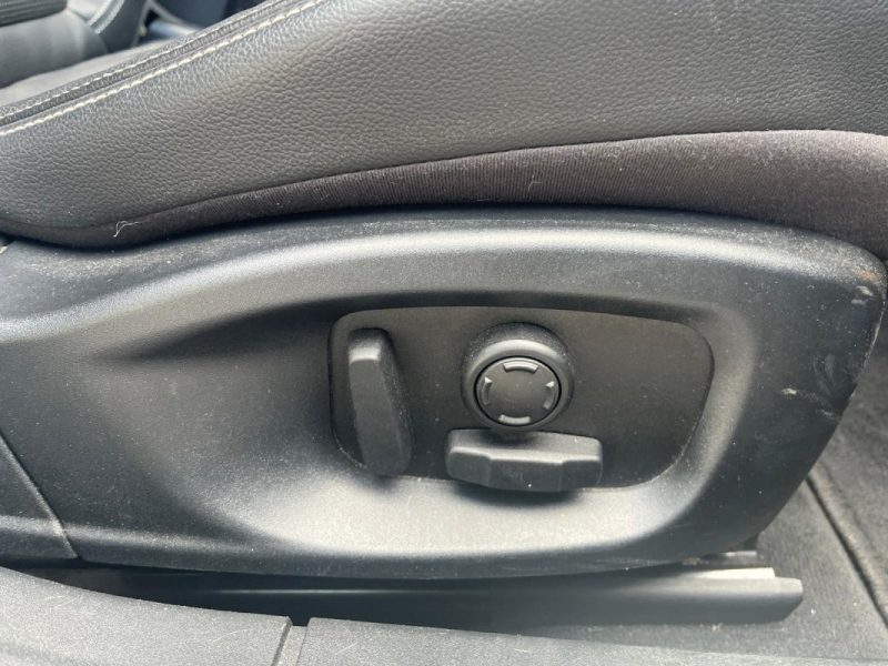 JAGUAR XF  2.0D 180cv