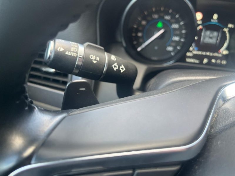 JAGUAR XF  2.0D 180cv