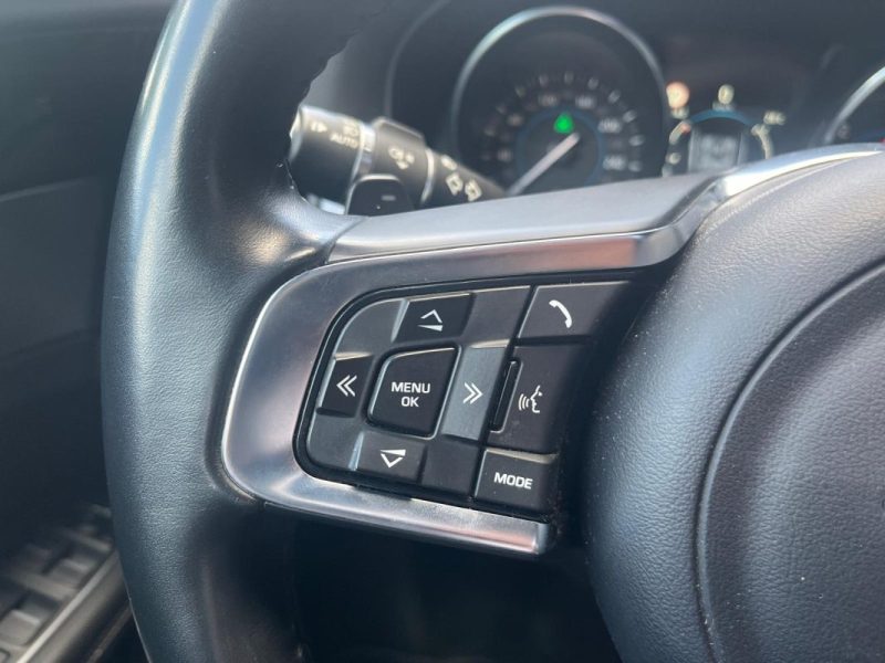 JAGUAR XF  2.0D 180cv