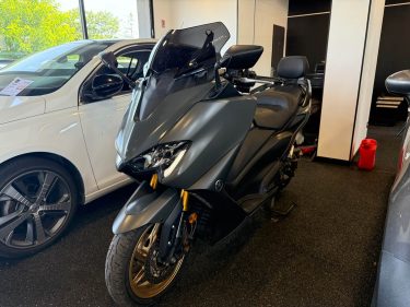 YAMAHA T MAX 560  2021