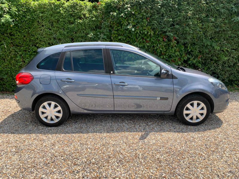 RENAULT CLIO 2010 1.2i