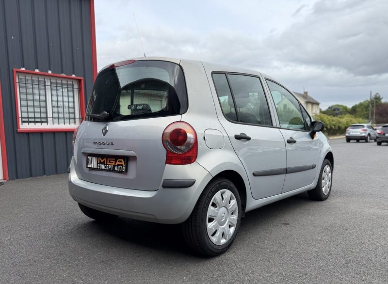 RENAULT MODUS 1.4i 16V