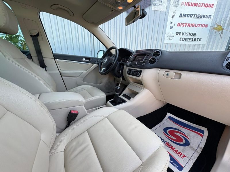 VOLKSWAGEN TIGUAN 2.0 TDI KARAT BLUEMOTION GARANTIE 12 MOIS