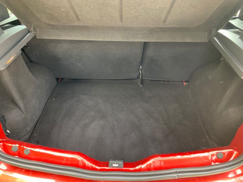 DACIA SANDERO 2009 1.4i