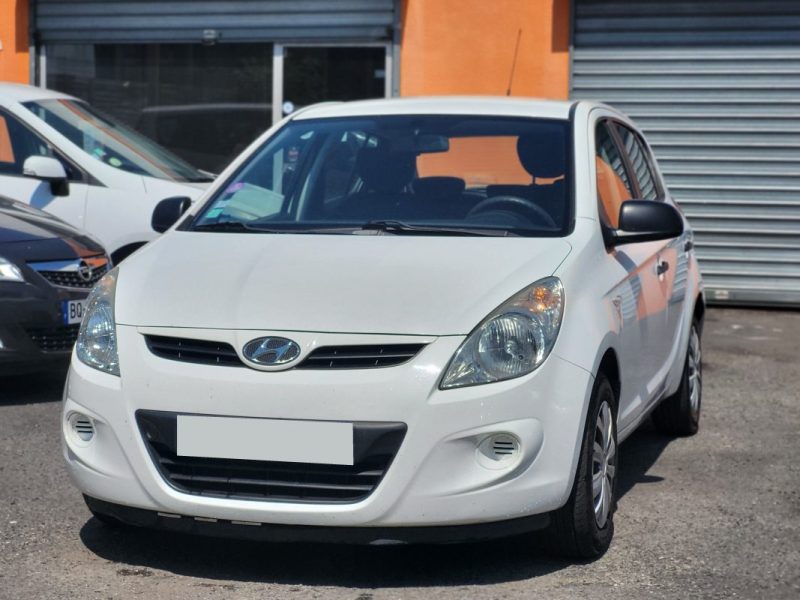 HYUNDAI I 20 2011