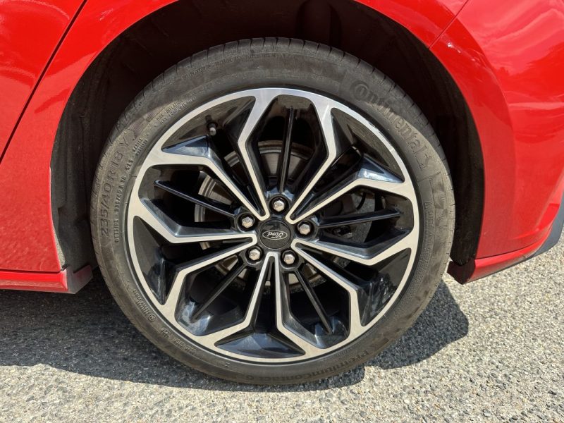 FORD FOCUS ST Line BANG & OLUFSEN / SUIVI COMPLET FORD