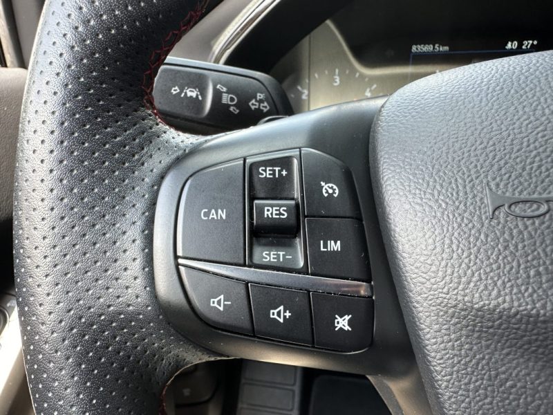 FORD FOCUS ST Line BANG & OLUFSEN / SUIVI COMPLET FORD