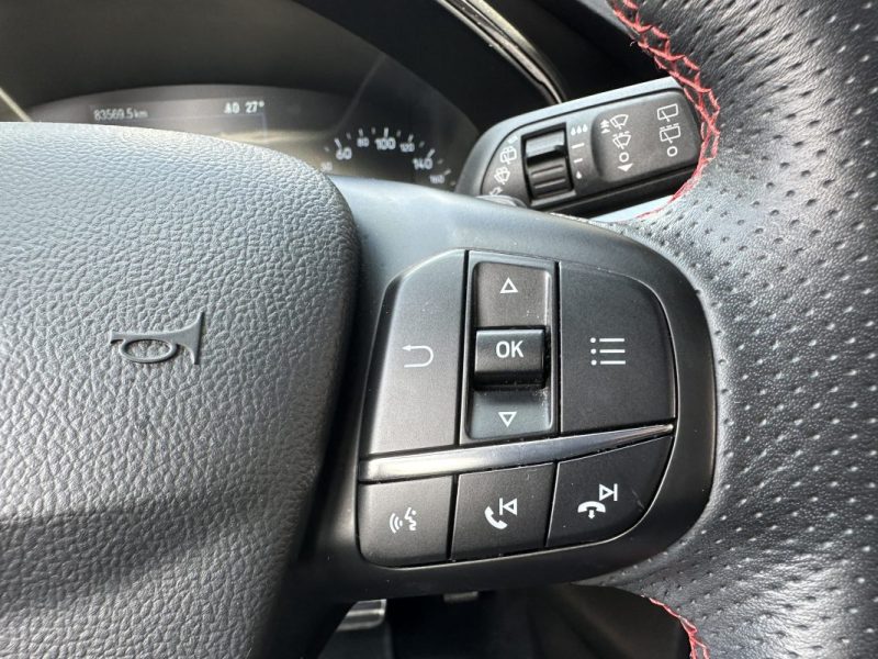 FORD FOCUS ST Line BANG & OLUFSEN / SUIVI COMPLET FORD