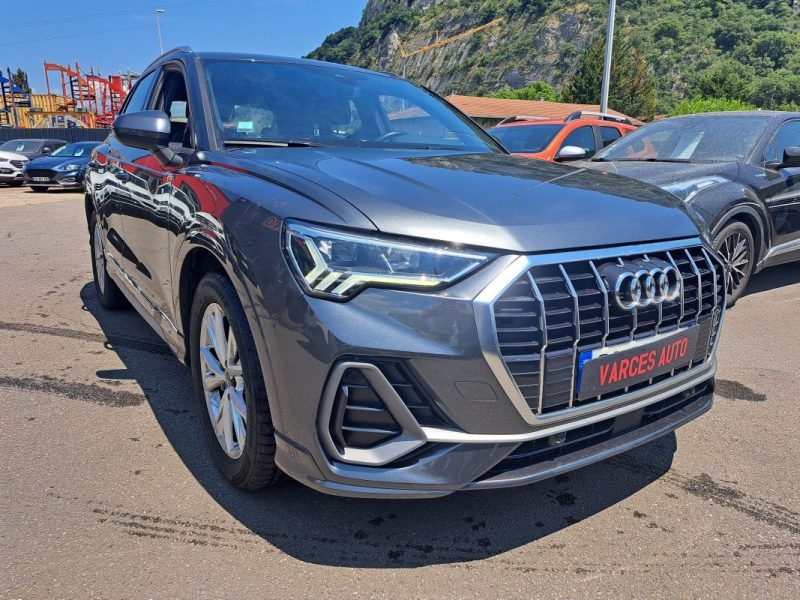AUDI Q3 2021