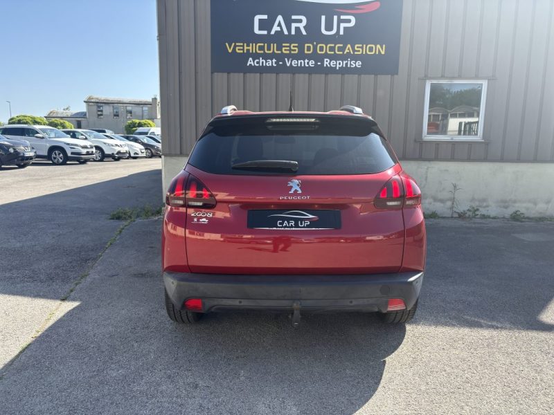 PEUGEOT 2008 2017