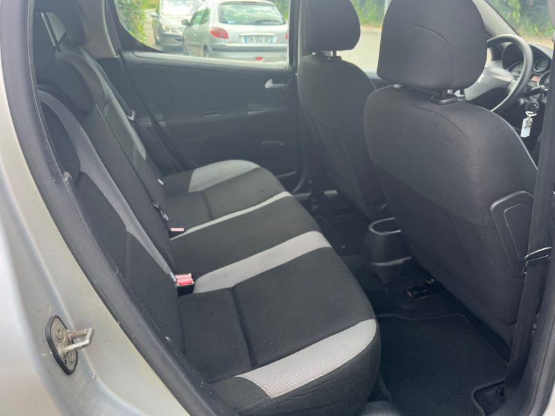 PEUGEOT 207 1.4HDI 70CV