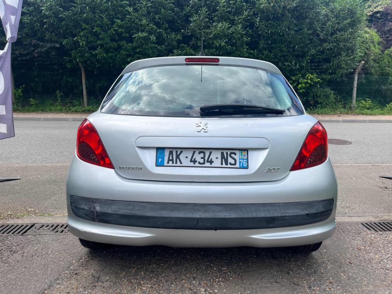 PEUGEOT 207 1.4HDI 70CV