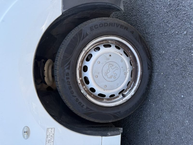 PEUGEOT PARTNER 1.6 HDI 75ch 3 Places TRES BON ETAT 2010