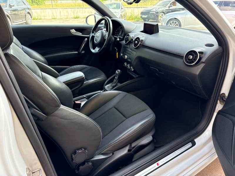 AUDI A1 2014