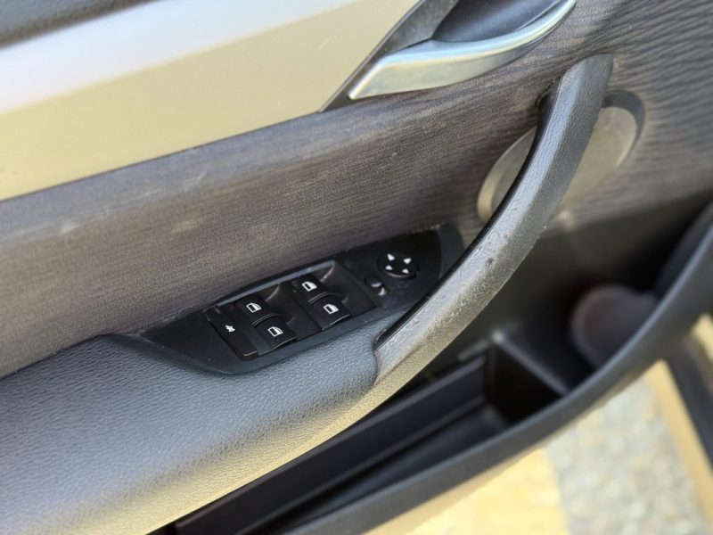 B.M.W. SERIE X1 2012