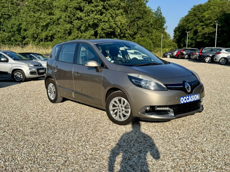 RENAULT MEGANE SCENIC 2012