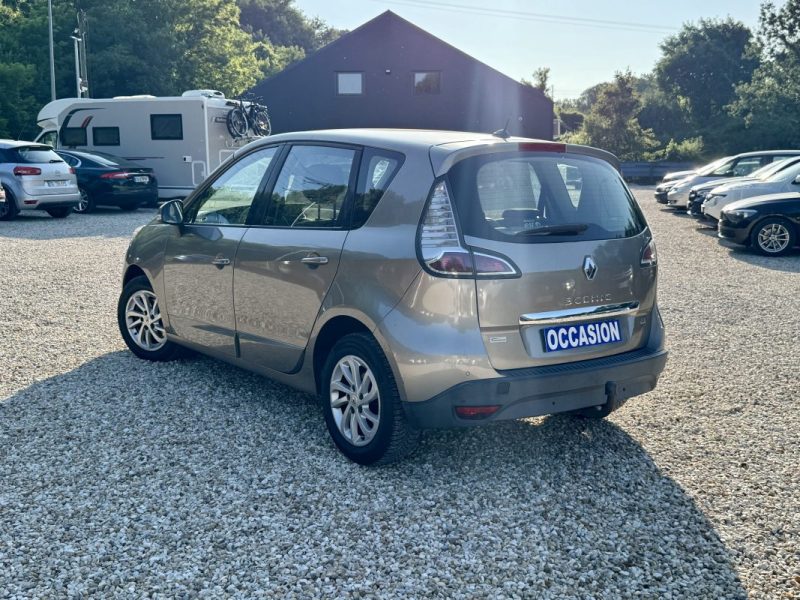 RENAULT MEGANE SCENIC 2012