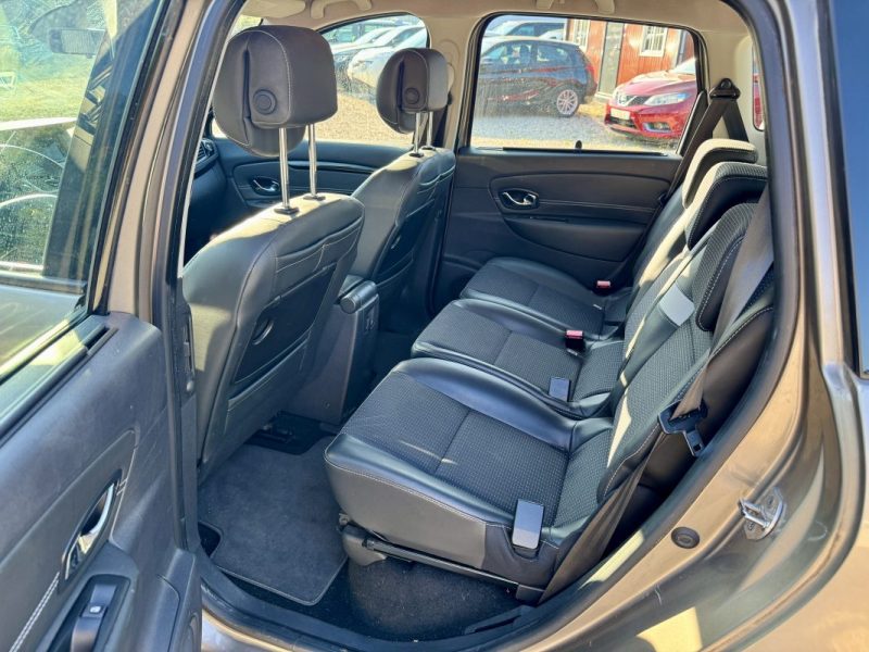 RENAULT MEGANE SCENIC 2012