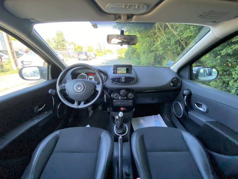 RENAULT CLIO 2012