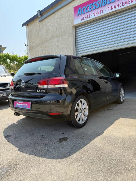 VOLKSWAGEN GOLF 2010