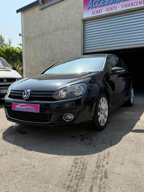 VOLKSWAGEN GOLF 2010