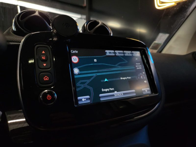 SMART FORTWO Coupé EQ 82 CV PRIME / TOIT PANORAMIQUE + SIEGEES CUIR CHAUFFANTS /