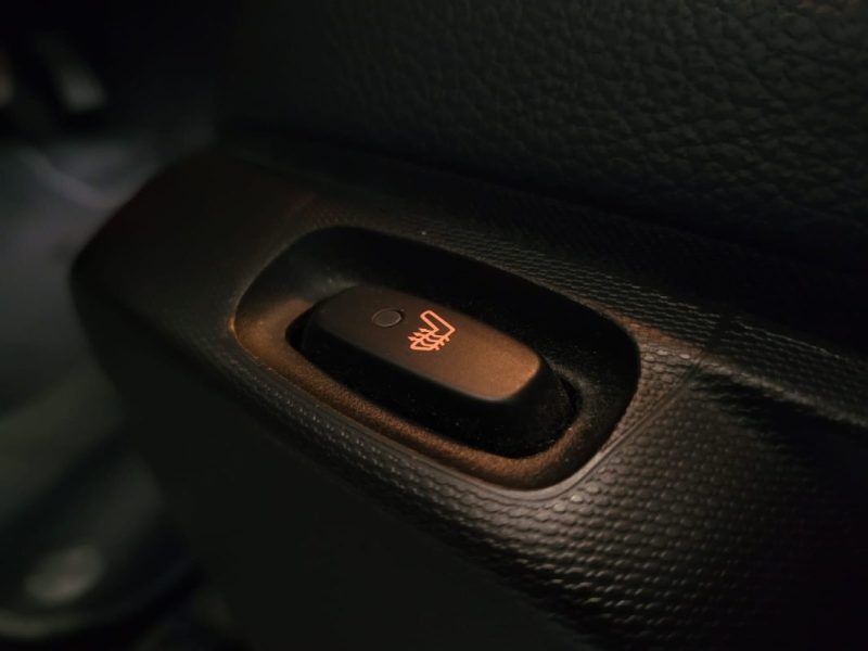 SMART FORTWO Coupé EQ 82 CV PRIME / TOIT PANORAMIQUE + SIEGEES CUIR CHAUFFANTS /