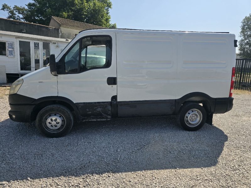 IVECO DAILY 29L11 2.3D 110CH