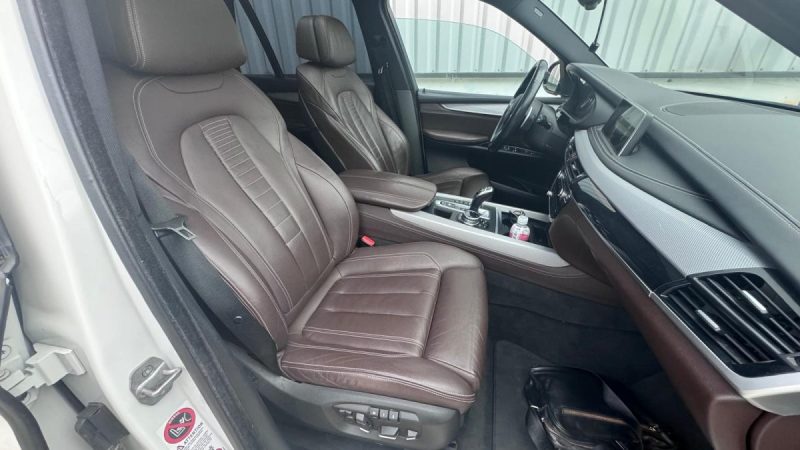 B.M.W. X5 2014  M 50 d XRVE 3.0 381cv PACK SPORT TOIT PANO ET LECTURE TETE HAUTE