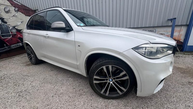 B.M.W. X5 2014  M 50 d XRVE 3.0 381cv PACK SPORT TOIT PANO ET LECTURE TETE HAUTE