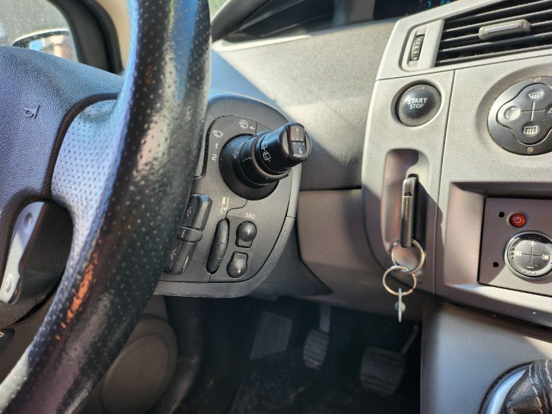 RENAULT MEGANE SCENIC II (PH2)