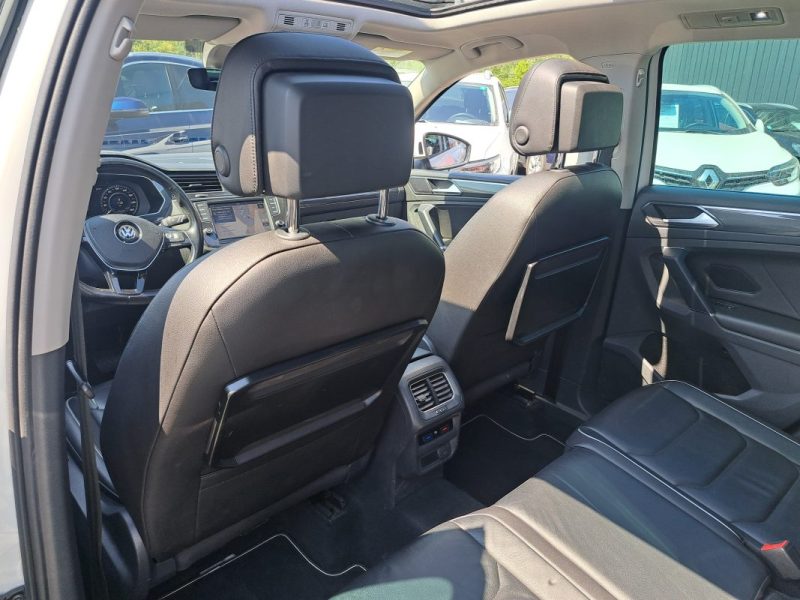 VOLKSWAGEN TIGUAN 2017