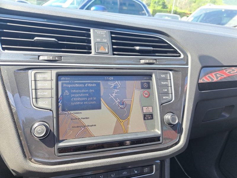 VOLKSWAGEN TIGUAN 2017