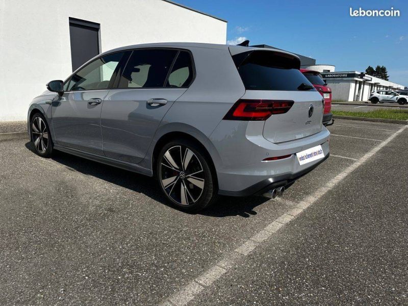 VOLKSWAGEN GOLF 8 GTD 2.0 TDI SCR 200ch DSG7