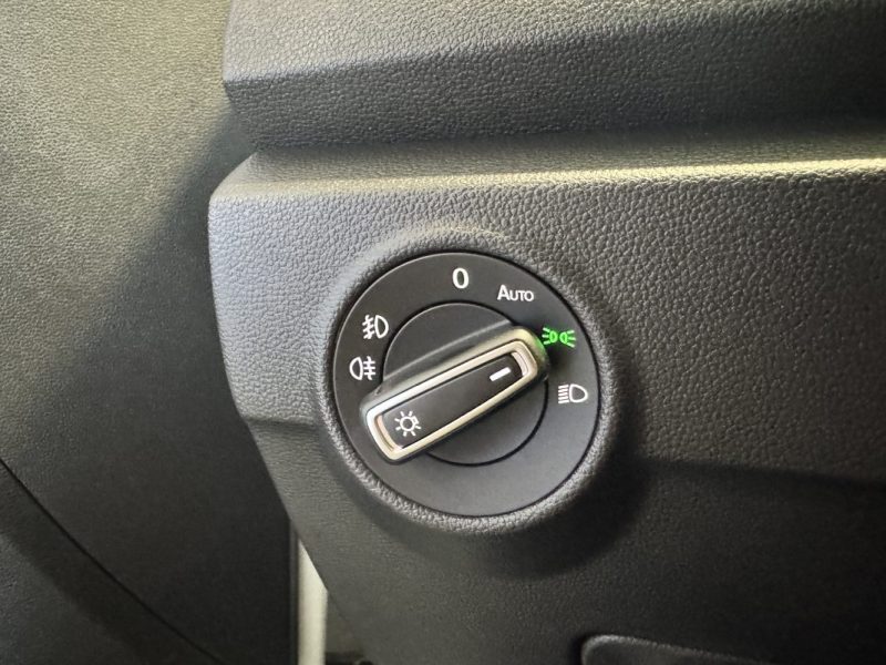 VOLKSWAGEN T-ROC 2019