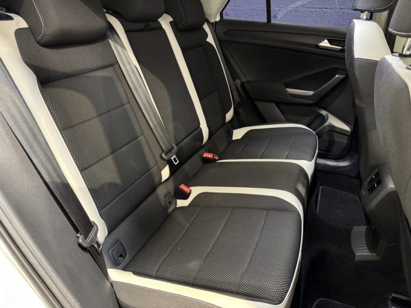 VOLKSWAGEN T-ROC 2019