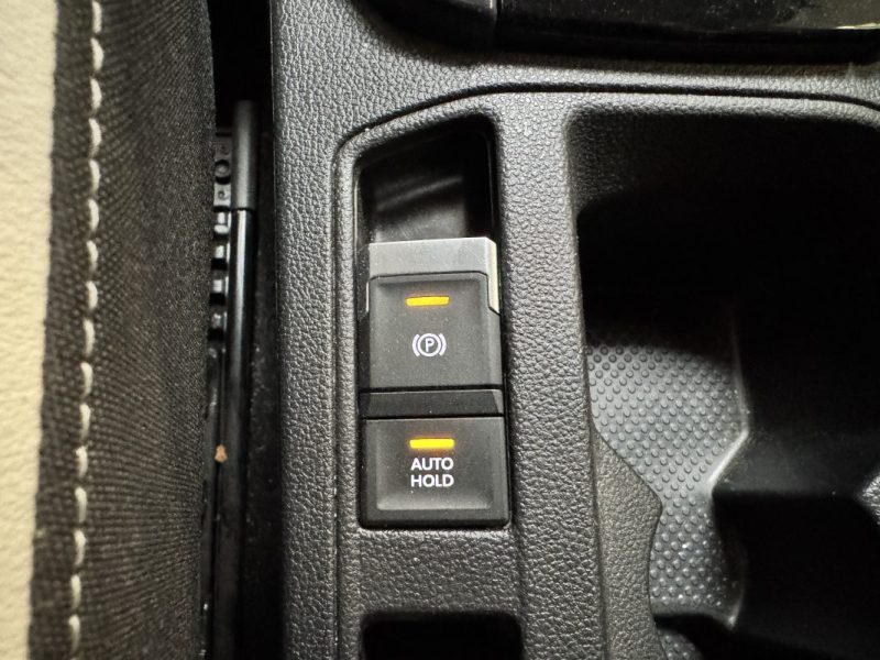 VOLKSWAGEN T-ROC 2019