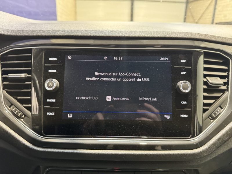 VOLKSWAGEN T-ROC 2019