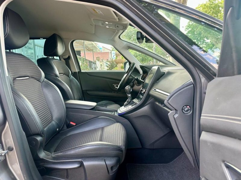 RENAULT GRAND SCENIC IV 2019