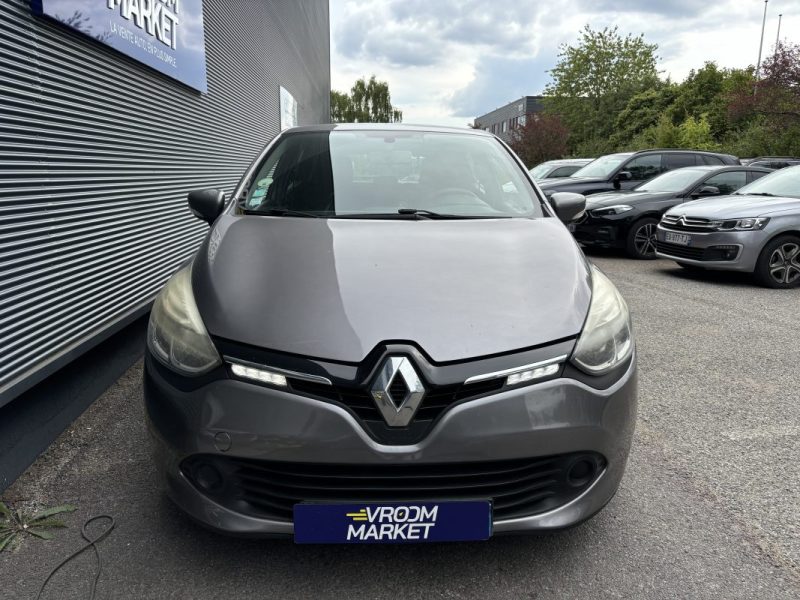 RENAULT CLIO 2013