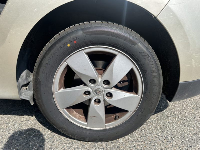 RENAULT GRAND SCENIC DISTRIBUTION OK / REVISION RECENTE