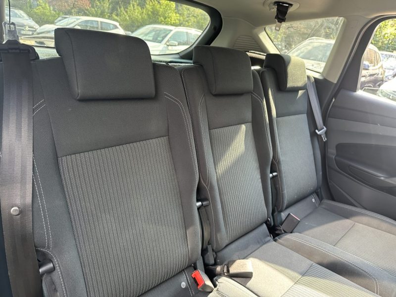 FORD C-MAX DISTRIBUTION OK / REVISION RECENTE