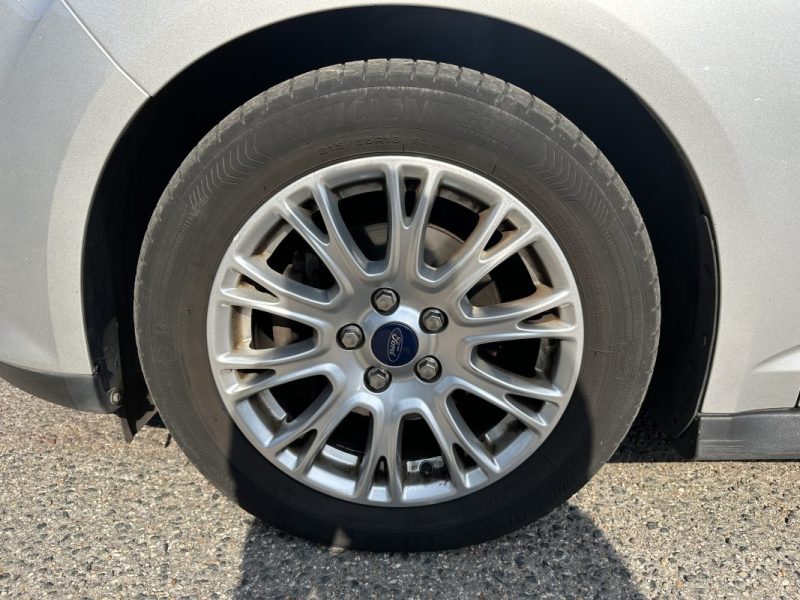 FORD C-MAX DISTRIBUTION OK / REVISION RECENTE