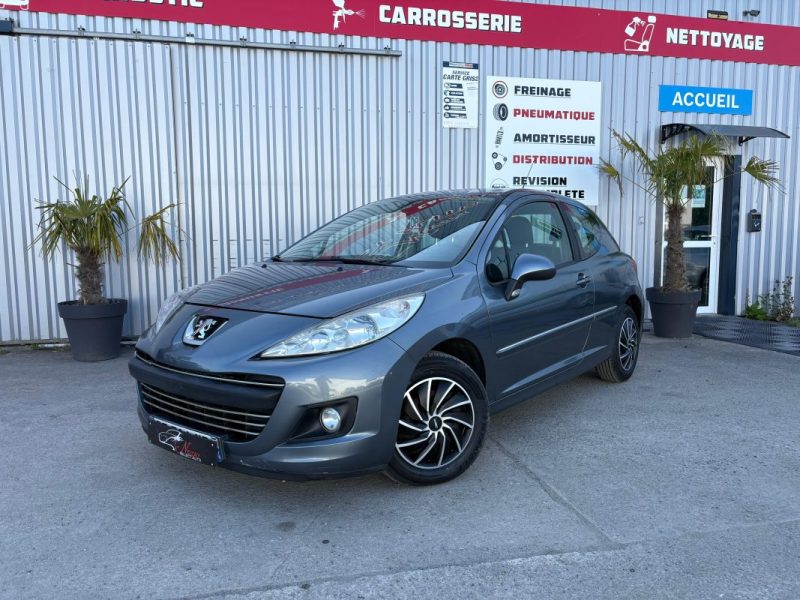 PEUGEOT 207 2010