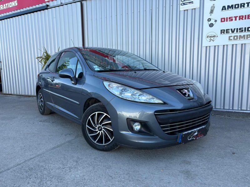 PEUGEOT 207 2010