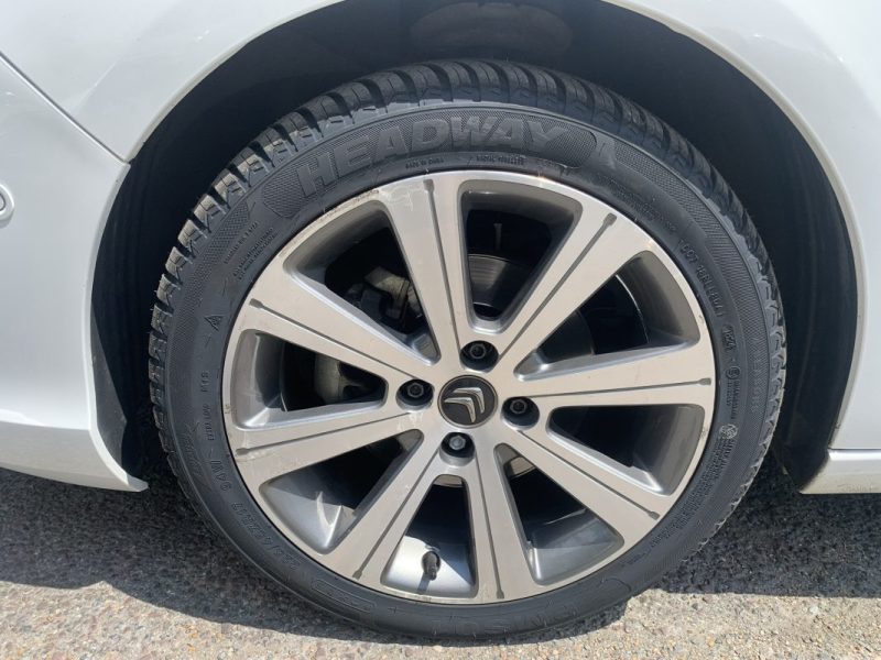 CITROEN C4 1.2 THP Puretech 130cv SHINE COURROIE DE DISTRIBUTION CHANGÉE