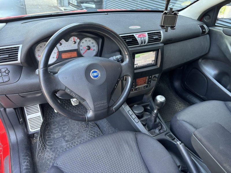 FIAT STILO 2.4 140 ch Abarth Edition Limitée Schumacher